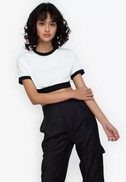 ZALORA BASICS Contrast Trim Cropped Top