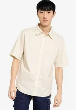 ZALORA BASICS Boxy Fit Short Sleeve Shirt