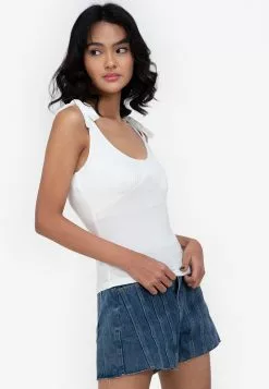 ZALORA BASICS Tie Strap Top