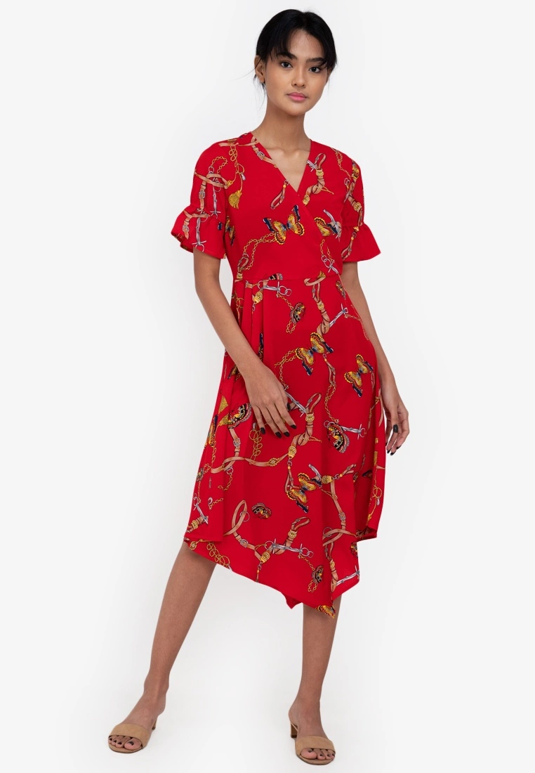 ZALORA BASICS Asymmetric Hem Fit and Flare Dress