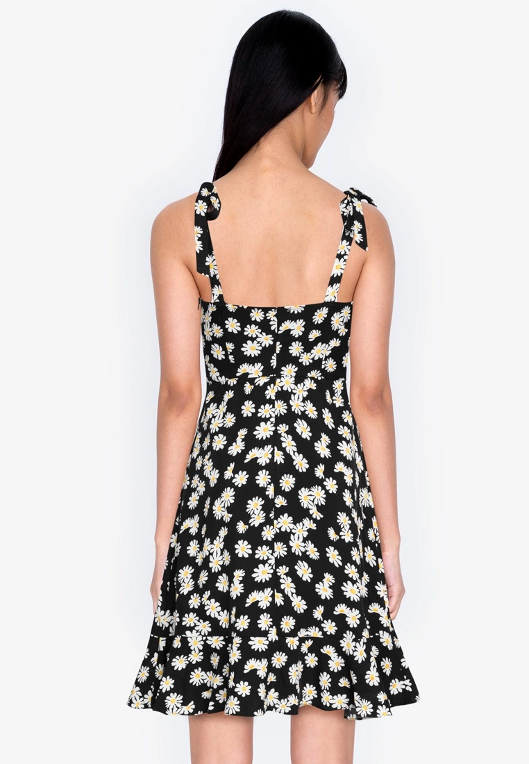 ZALORA BASICS Tie Strap Ruffle Trim Dress - Billede 2