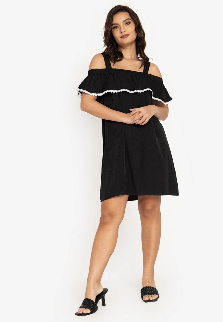 ZALORA BASICS Embroidered Cold Shoulder Mini Dress - Billede 4