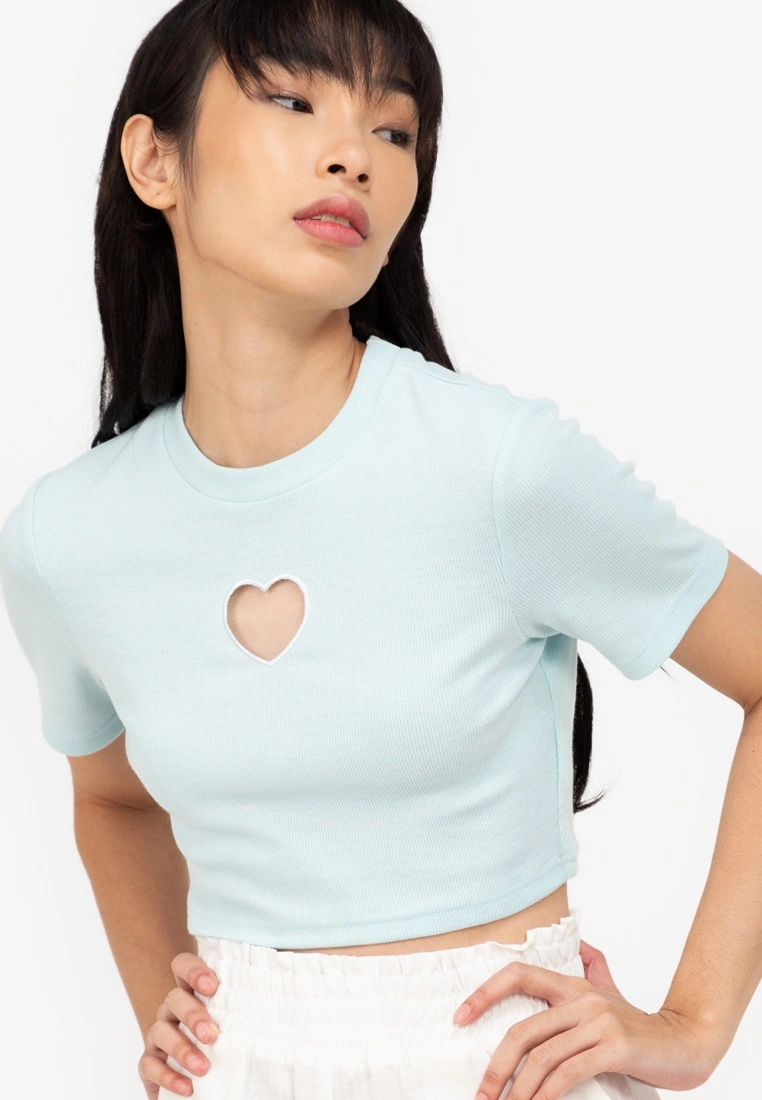 ZALORA BASICS Embroidered Heart Cut Out Top - Billede 3