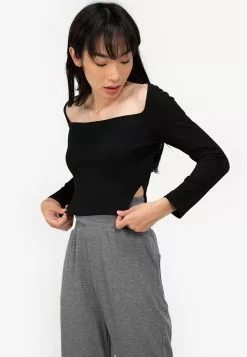 ZALORA BASICS Wide Neck Top