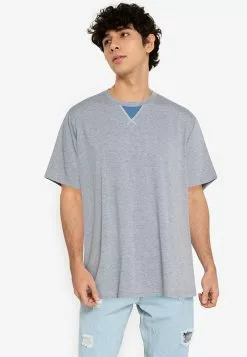 ZALORA BASICS Contrast V-Stitch T-Shirt