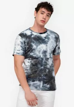 ZALORA BASICS Three Seam T-Shirt