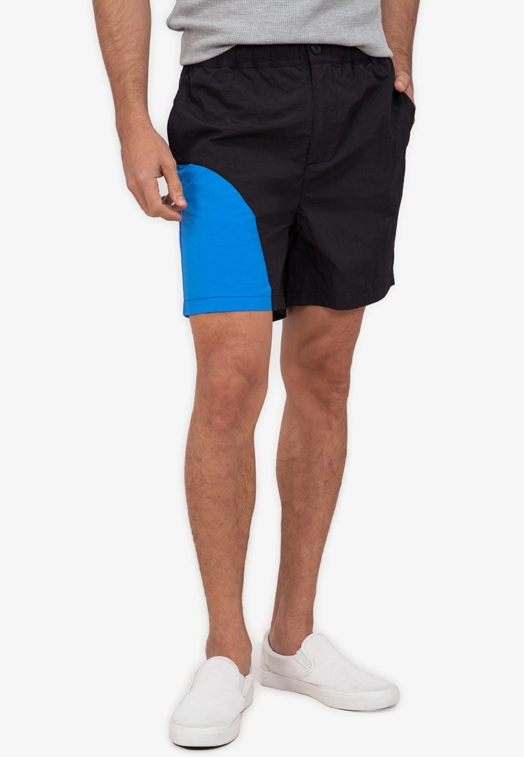 ZALORA BASICS Circle Block Shorts