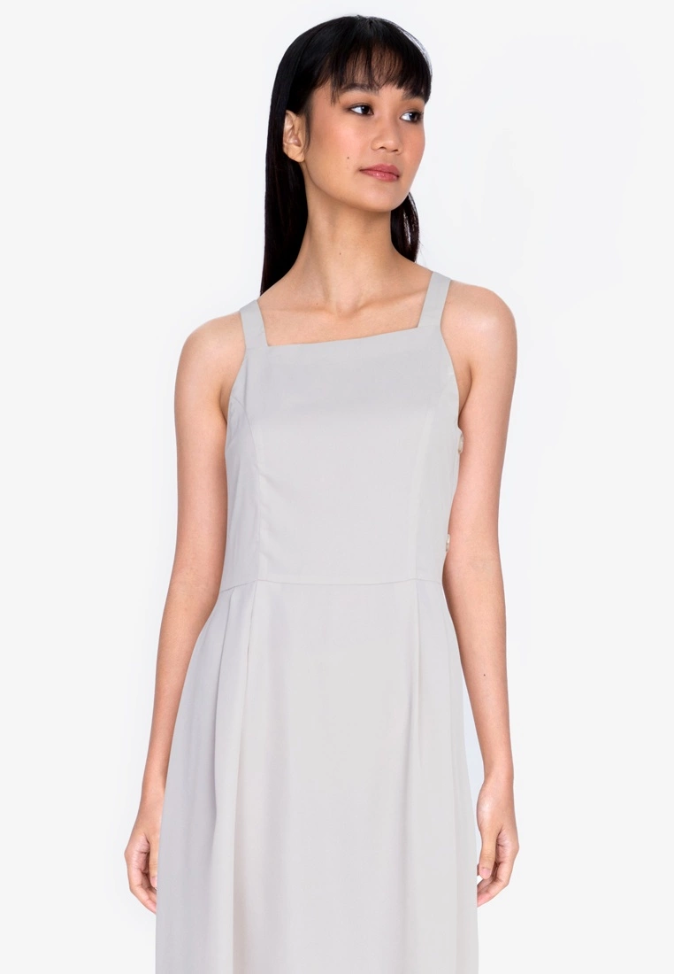 ZALORA BASICS Straight Neck Button Detail Midi Dress - Billede 4