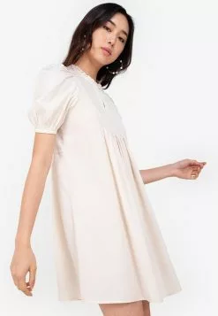 ZALORA BASICS Puff Sleeve Keyhole Front Mini Dress