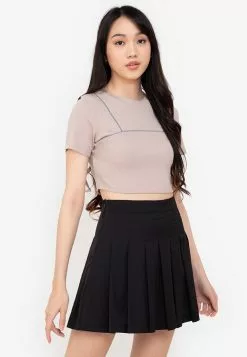 ZALORA BASICS Reflective Piping Cropped Top