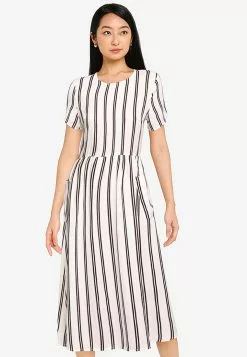 ZALORA BASICS Oversized Pocket Dress
