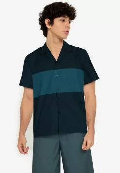 ZALORA BASICS Colour Block Middle Stripe Shirt