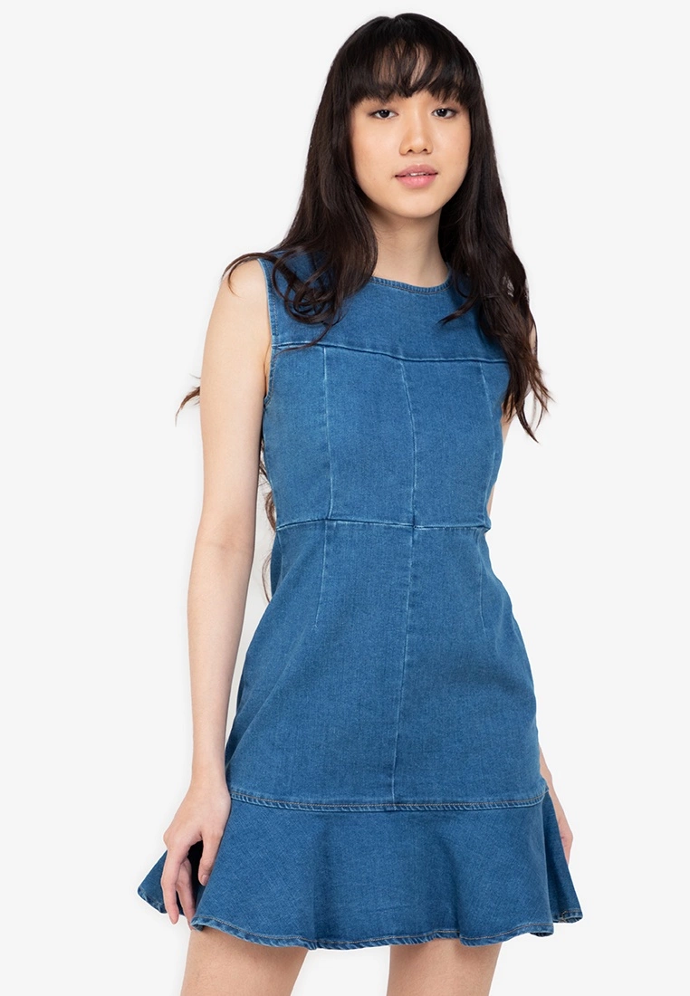 ZALORA BASICS Fluted Hem Denim Dress