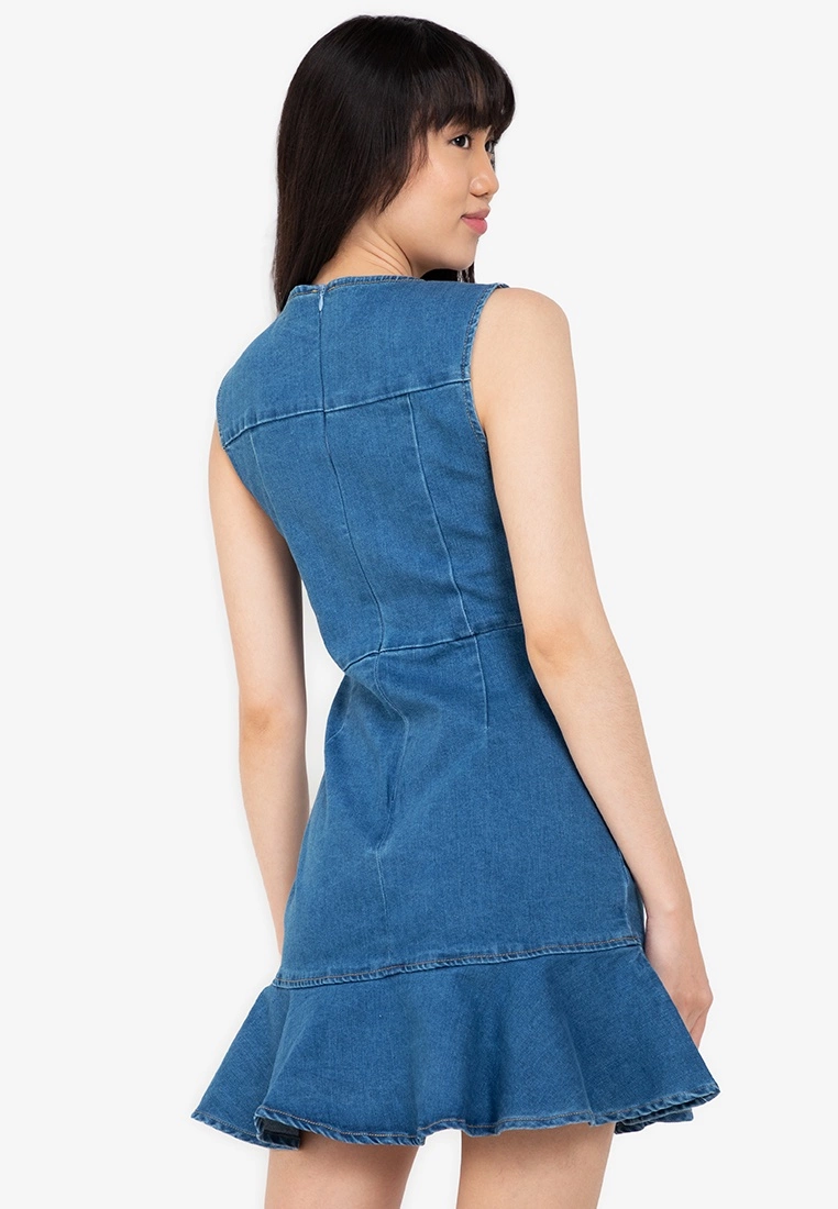 ZALORA BASICS Fluted Hem Denim Dress - Billede 2