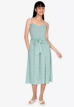 ZALORA BASICS Sweetheart Neckline Midi Dress
