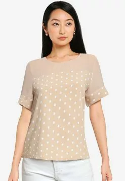 ZALORA BASICS Contrast Fabric Top