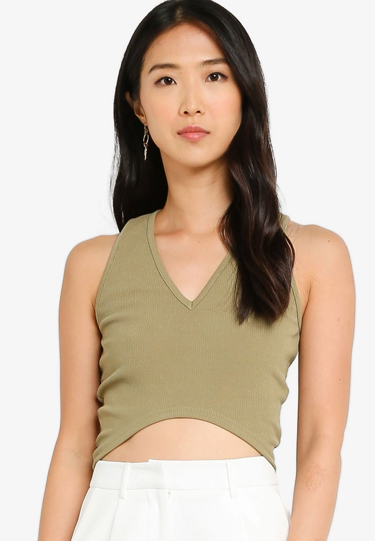 ZALORA BASICS Curve Hem Sleeveless Crop Top