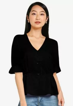 ZALORA BASICS V Neck Button Down Top