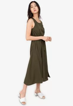 ZALORA BASICS Sleeveless Midi Dress with Slits