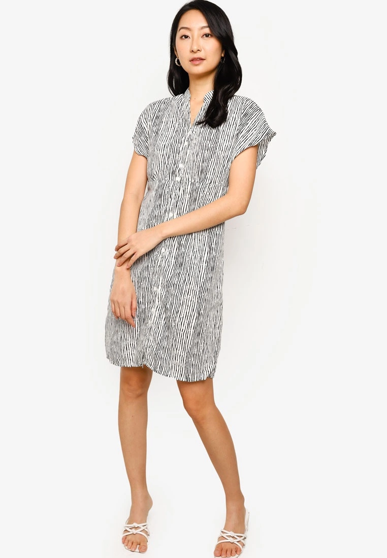 ZALORA BASICS Drop Shoulder Relax Dress - Billede 4