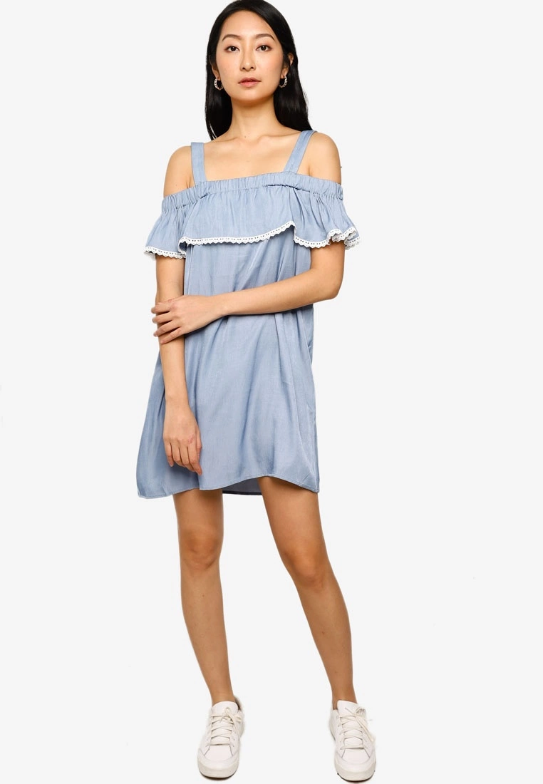 ZALORA BASICS Embroidered Cold Shoulder Mini Dress - Billede 4
