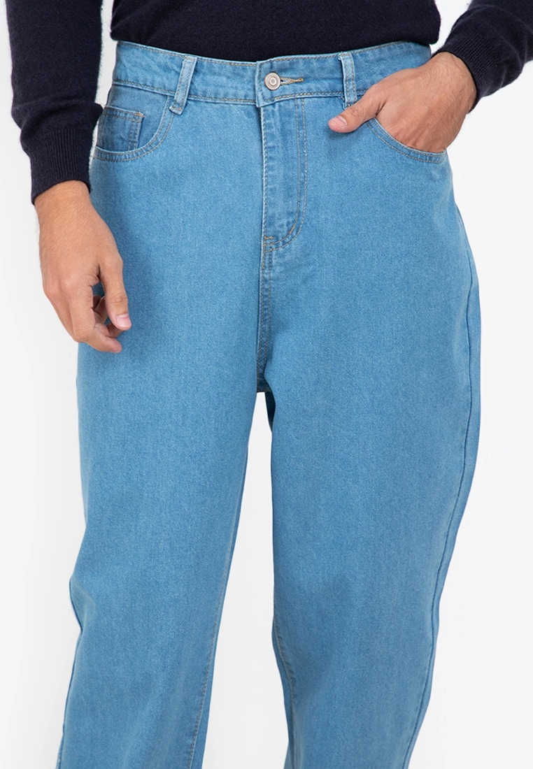 ZALORA BASICS Comfy Straight Loose Jeans - Billede 3