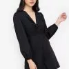 ZALORA BASICS Plunge Neck Playsuit