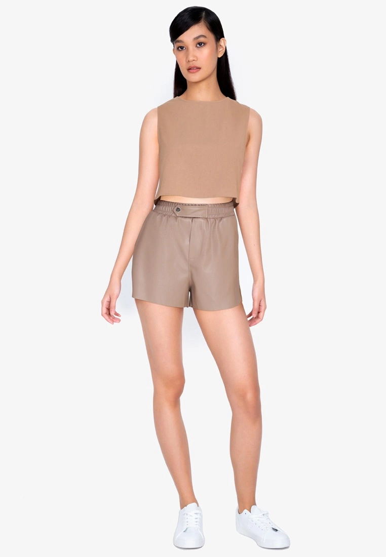 ZALORA BASICS Curve Hem PU Shorts - Billede 4