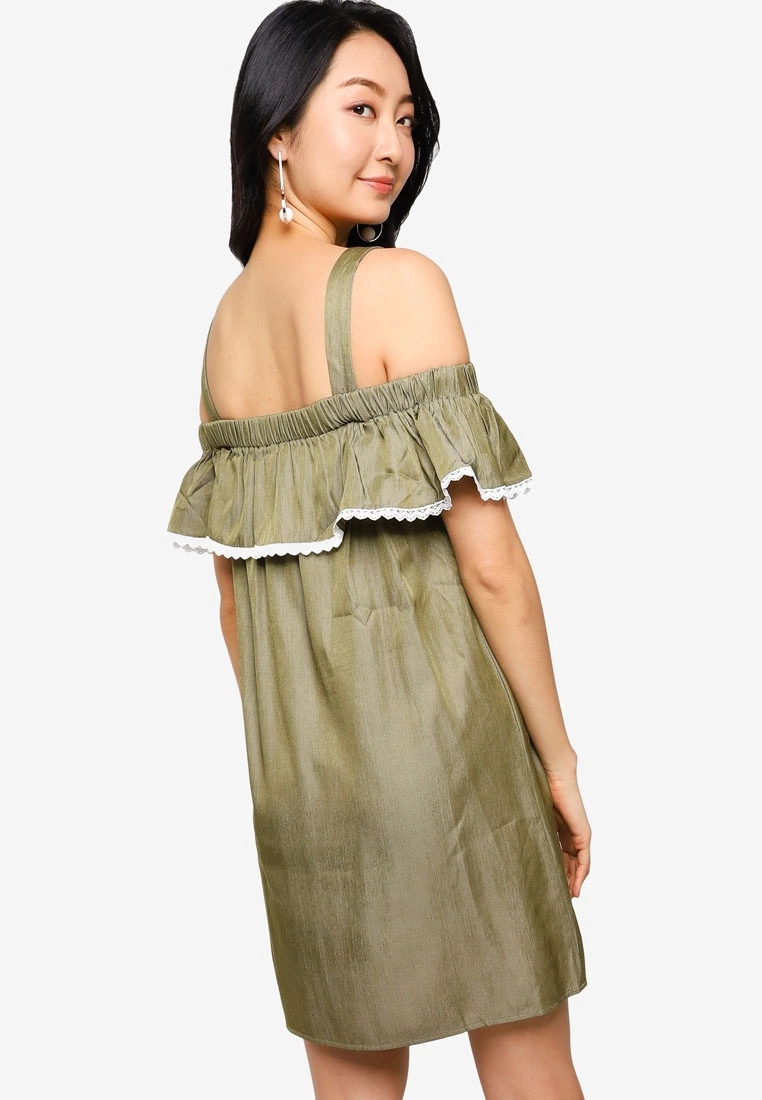 ZALORA BASICS Embroidered Cold Shoulder Mini Dress - Billede 2