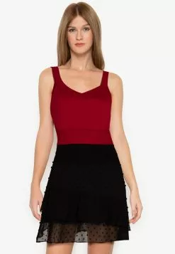 ZALORA BASICS V Neck Crop Knit Top