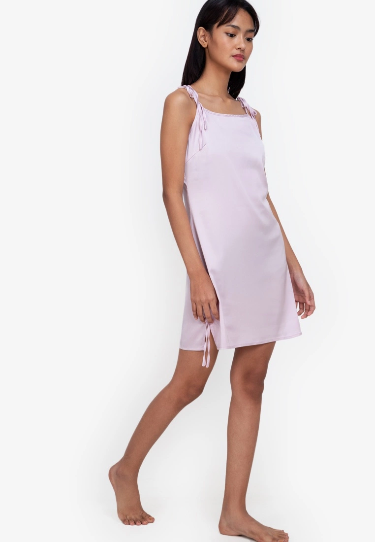 ZALORA BASICS Lounge Ribbon Detail Slip Dress - Billede 4