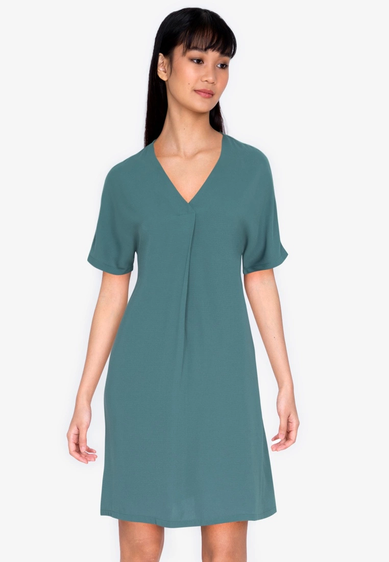 ZALORA BASICS Pleat Front Short Sleeve Dress