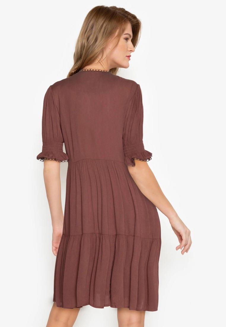 ZALORA BASICS V-Neck Babydoll Dress - Billede 2
