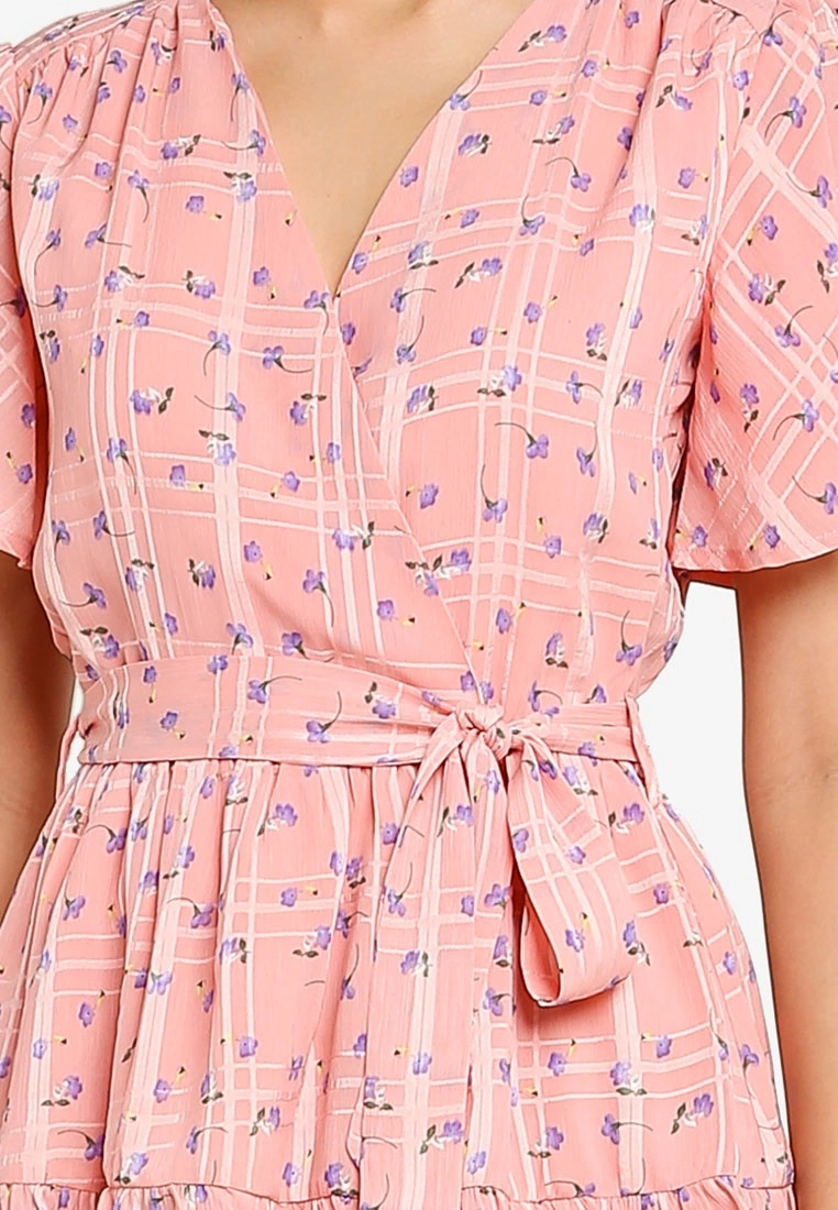 ZALORA BASICS Ruffle Chiffon Wrap Top With Self Tie - Billede 3