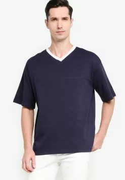 ZALORA BASICS Oversized V Neck Contrast T-shirt