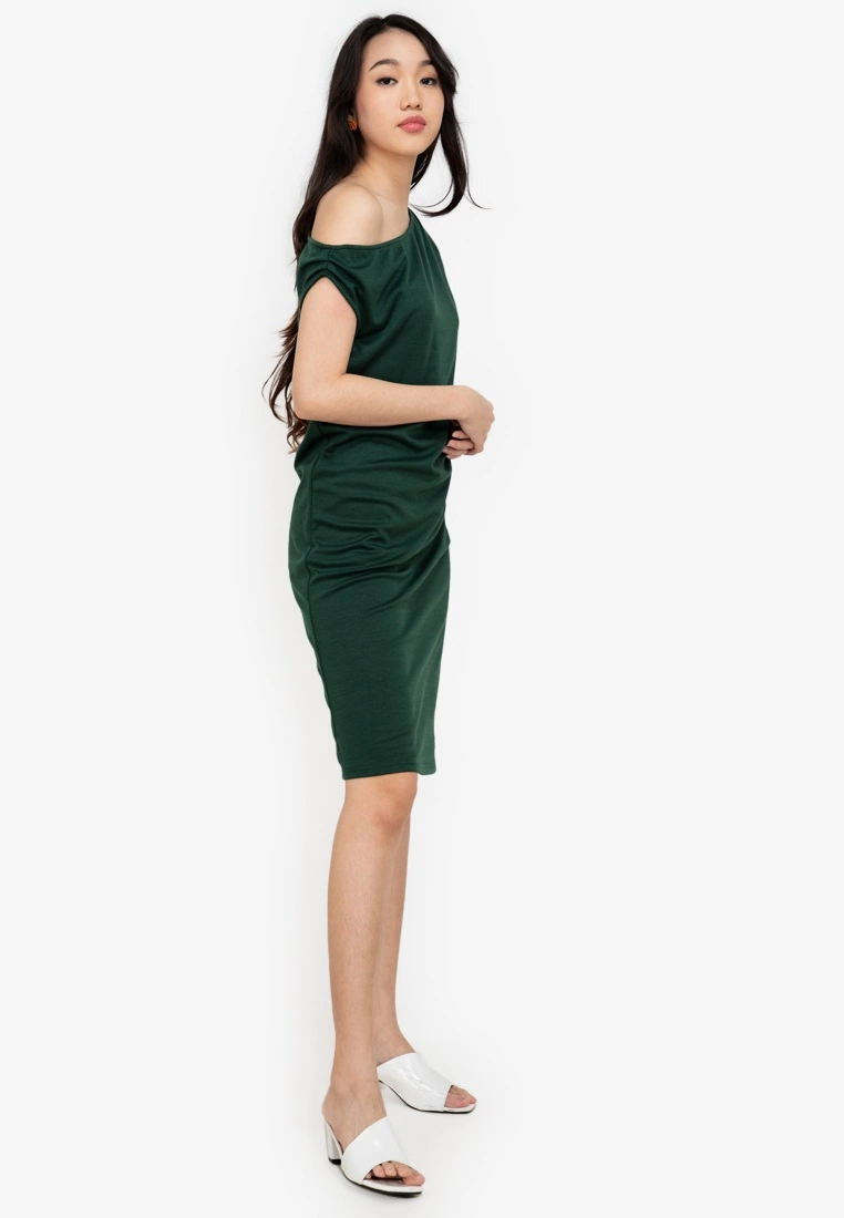 ZALORA BASICS Oversized Asymmetric Shoulder Dress - Billede 4