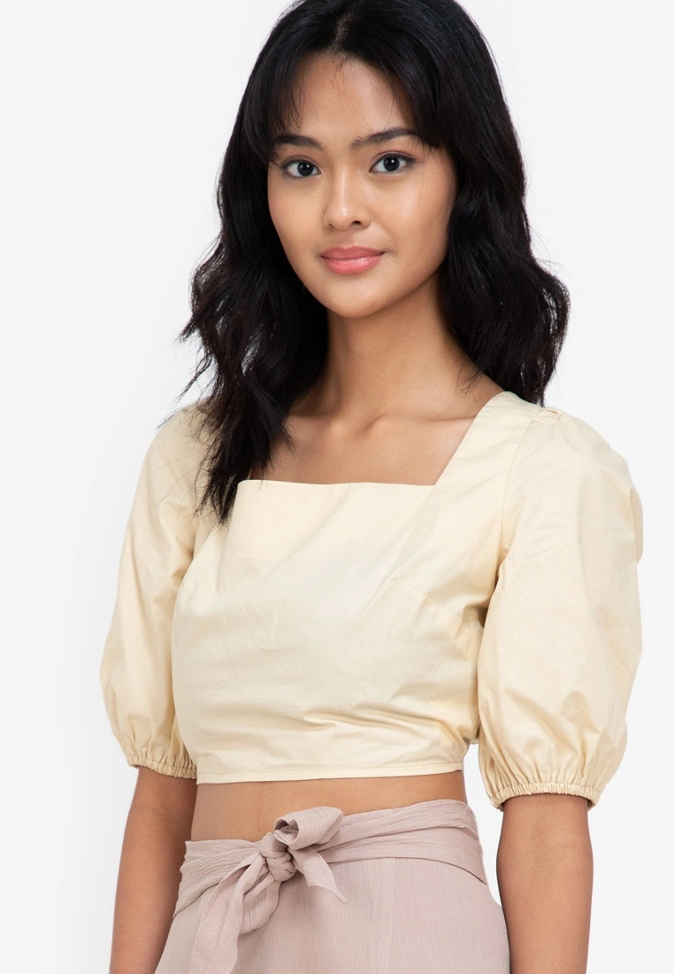 ZALORA BASICS Cross Tie Back Puff Sleeve Crop Top - Billede 3