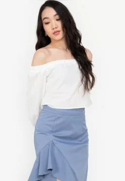 ZALORA BASICS Off Shoulder Top