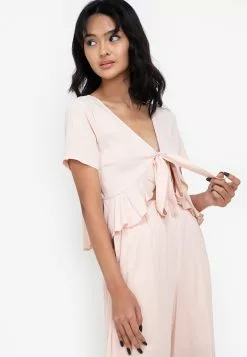 ZALORA BASICS Crop Peplum Top