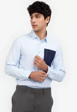 ZALORA BASICS Pouch Pocket Shirt
