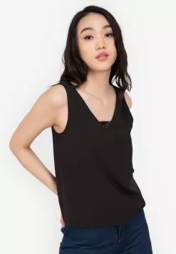 ZALORA BASICS V Neck Lace Insert Cami Top