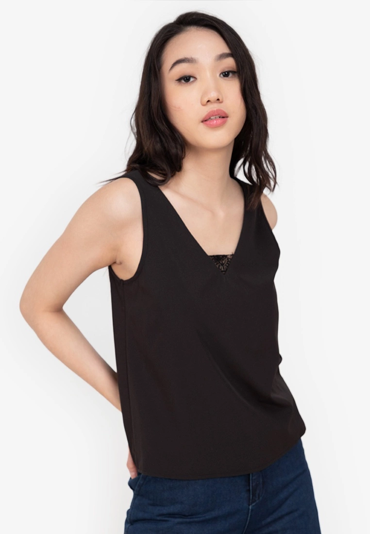 ZALORA BASICS V Neck Lace Insert Cami Top