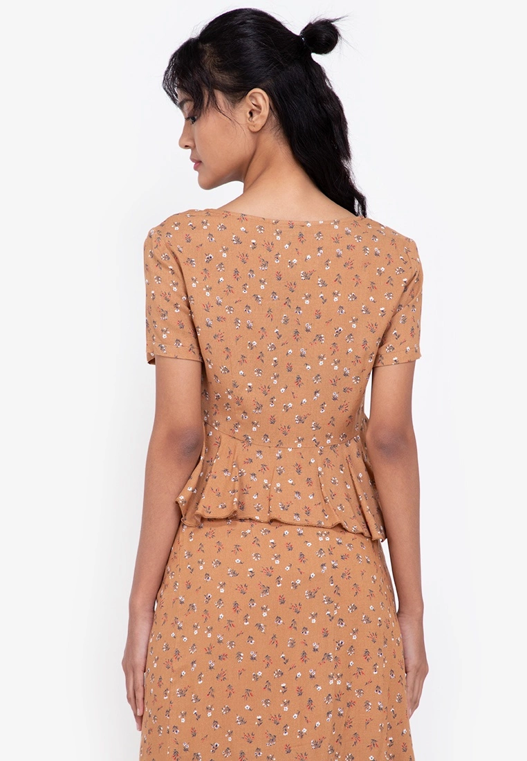 ZALORA BASICS Crop Peplum Top - Billede 2