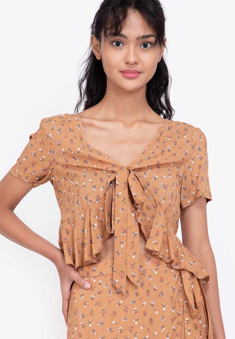 ZALORA BASICS Crop Peplum Top - Billede 3