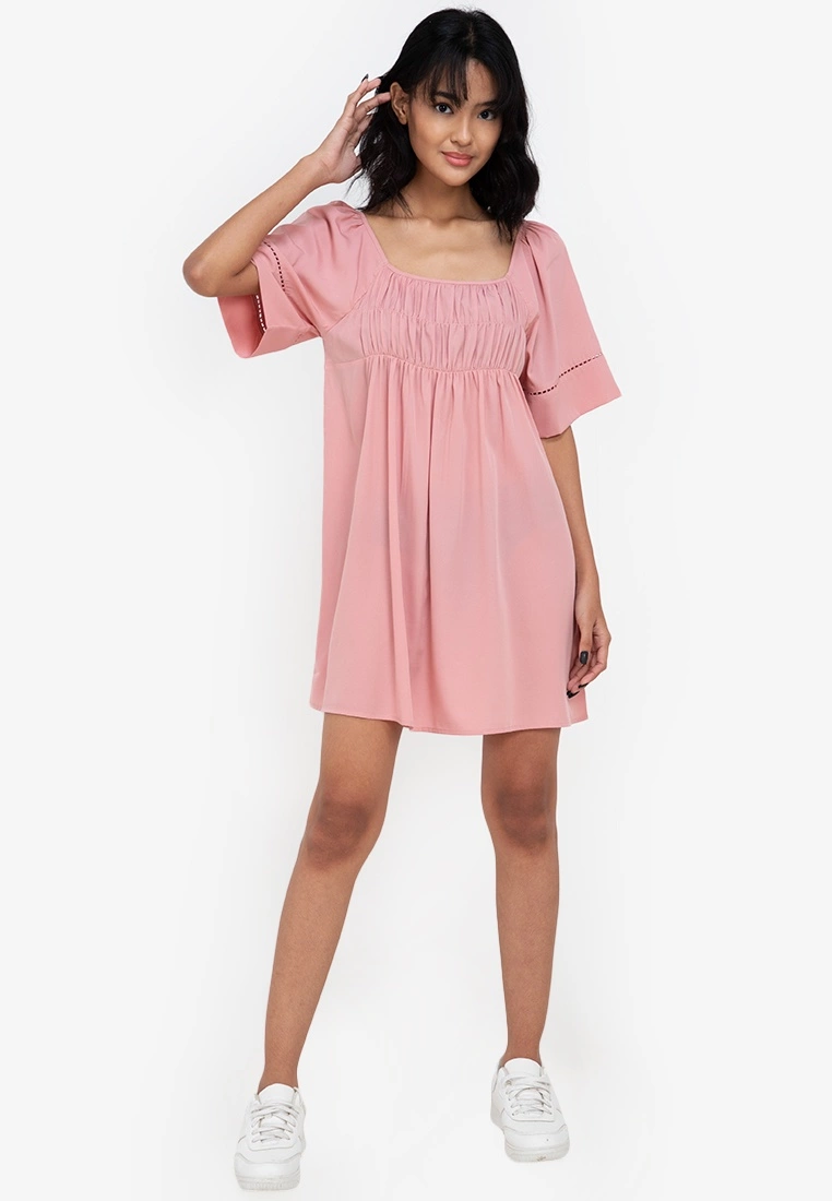 ZALORA BASICS Ruched Front Babydoll Dress - Billede 4