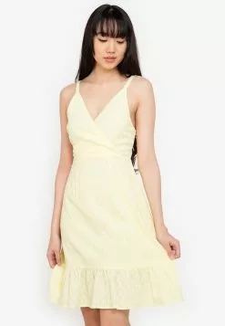 ZALORA BASICS Flutter Hem Dress