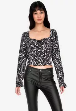 ZALORA BASICS Square Neck Long Sleeve Top