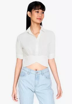 ZALORA BASICS Short Sleeve Cropped Shirt