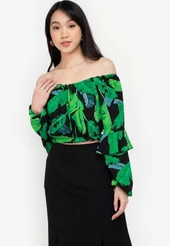 ZALORA BASICS Smocked Crop Top