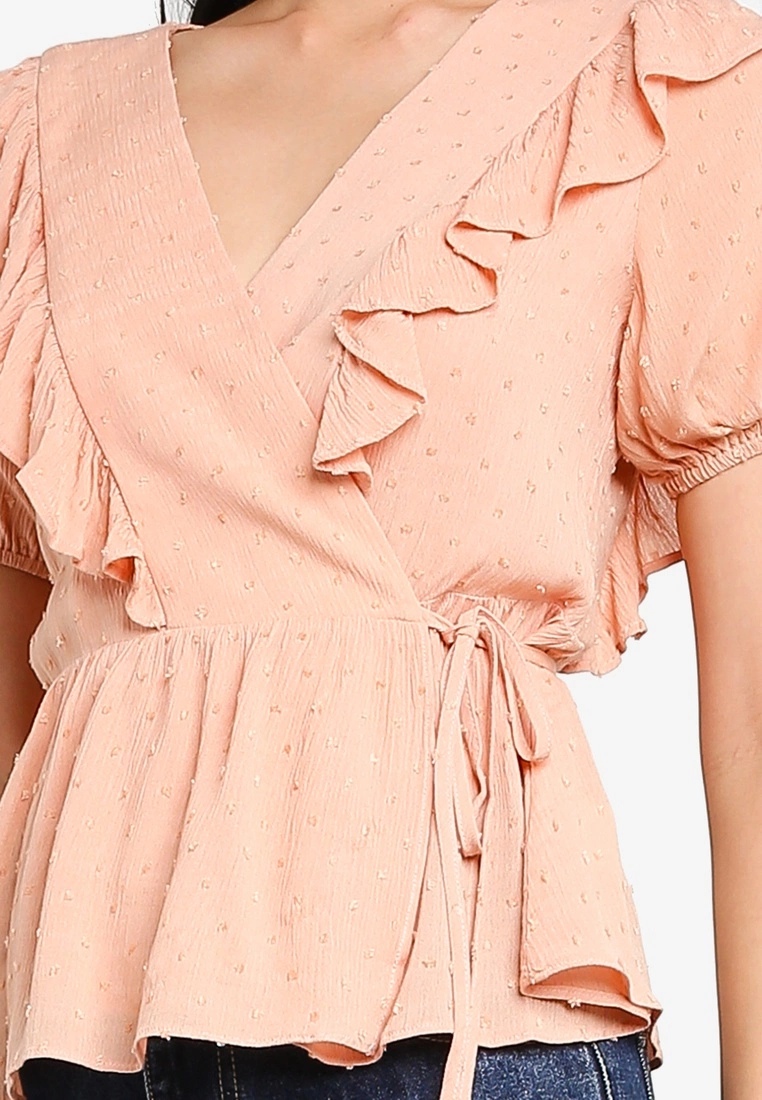 ZALORA BASICS Ruffle Detail Wrap Top - Billede 3